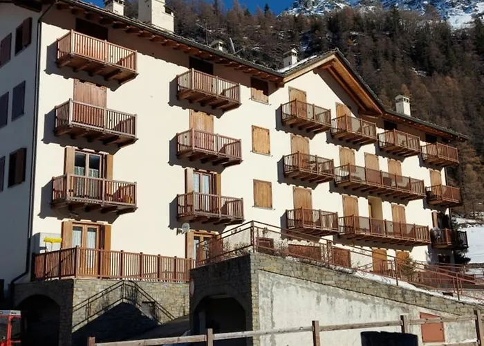 Trilocale Belvedere Ad Uso Turistico - Vda - - Cir 0068 La Thuile