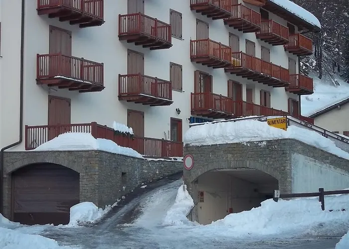 Trilocale Belvedere Ad Uso Turistico - Vda - - Cir 0068 * La Thuile